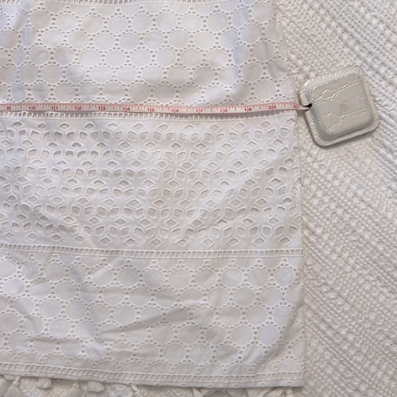 mini ultra white eyelet dress with 3/4 bell sleeves - Picture 7 of 8